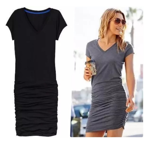 fitted black t shirt dress